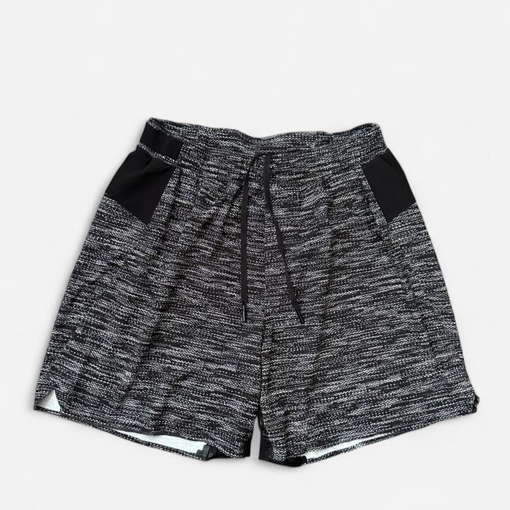 Lululemon Printed Athletic Shorts Men's Black White Speckled Pattern Size S